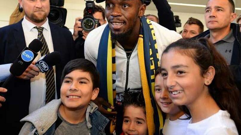 Avustralya’ya futbolcu olarak transfer olan Usain Bolt’a müthiş karşılama