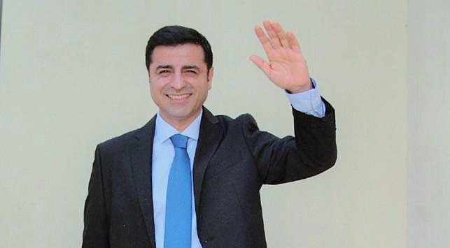 Demirtaş: Neden umut forumları düzenlemiyor, aydınlar?