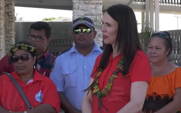 Nauru’daki mültecilere talip: Yeni Zelanda, Avustralya’ya sığınan mülteciler için devrede