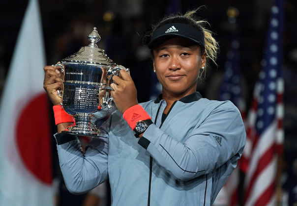 Naomi Osaka, tenis tarihinde bir ilke imza attı