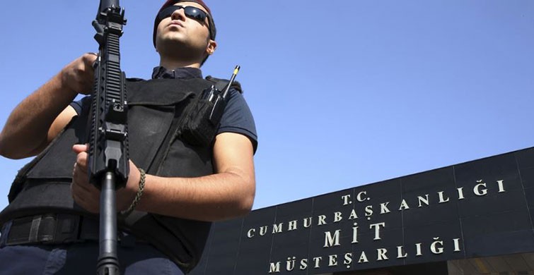 MİT’te görevli 15 sinyal istihbarat astsubaya cemaat gözaltısı