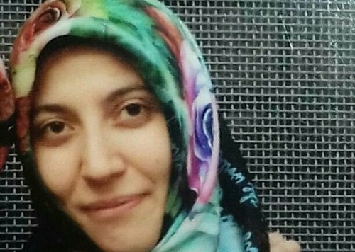 DOĞUMUNA 3 HAFTA KALAN HAMİLE ANNEYİ CEZAEVİNDE TUTUYORLAR