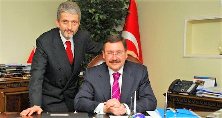 Ankara’nın atanmış Belediye Başkanı Tuna, Gökçek’i hırsız ilan etti