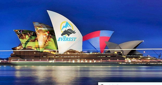 Reklama karşı 176 bin imza:Sydney Opera Evi’ne yansıtılan ‘At yarışı reklamı’ tartışma meydana getirdi