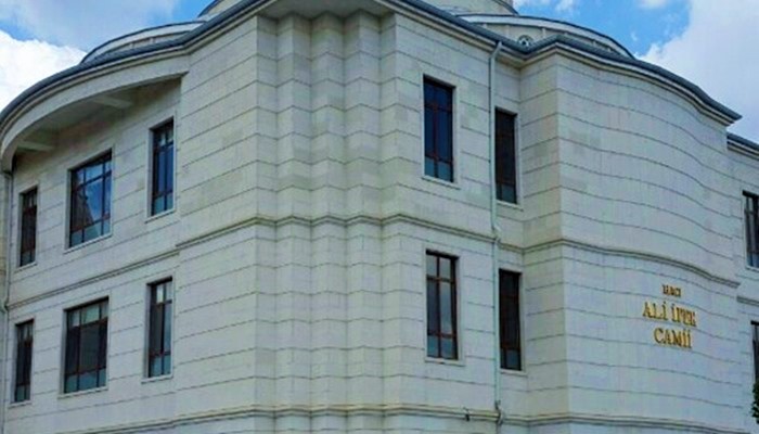 AKIN İPEK’TEN BABASININ İSMİNİ SÖKEN DİYANET’E: İTİKADİ, AMELİ, AHLAKİ DEĞERLERİNİZİ ALLAH’IN HUZURUNDA ANLATIRSINIZ