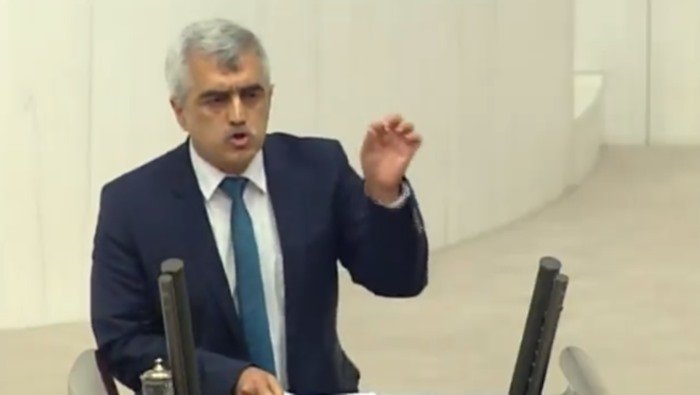 Gergerlioğlu: Adalet Bakan Yardımcısı bana “mahkemenin takipsizlik kararını takmıyoruz, iltisaka bakıyoruz” diyor