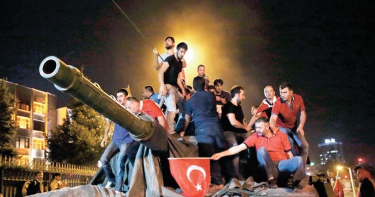 ’15 Temmuz gazisi’ madalyasını iade etti: Sokağa fırlamak aptallıktı