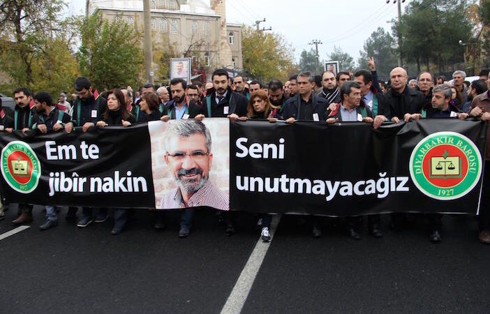 Tahir Elçi’yi öldüren kurşun 6 polisten hangisinin silahından çıktı?