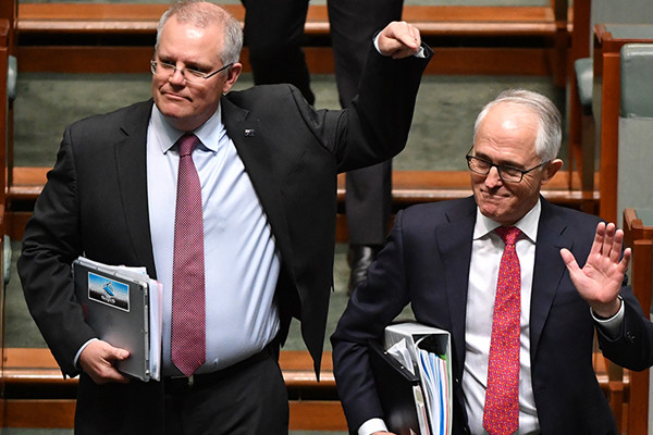 Federal Eski Başbakan Turnbull, federal seçimin Mart ayında yapılmasını istedi