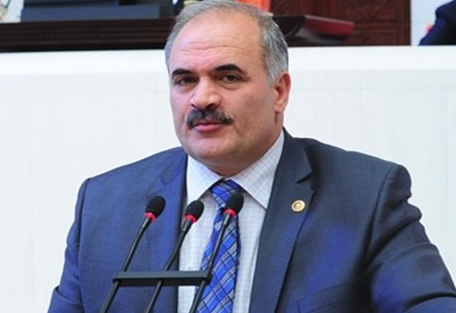 ‘Sizi böğürte böğürte ülkeden çıkartacağız’ diyen AKP’li acılar içinde öldü