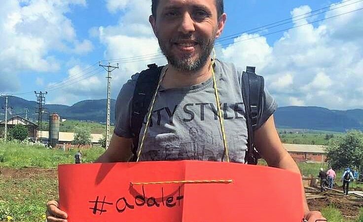 KHK’lı akademisyen: Ben de kızım da bu ülkenin yurttaşı değiliz