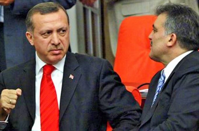 Gül’e suikast girişimi iddiası, eşi Cumhurbaşkanlığı’ndan şüphelendi