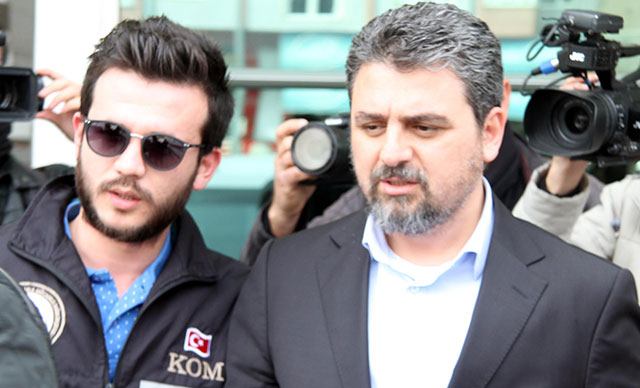 Eşiyle umreye giderken Sami Boydak, Havalimanı’nda gözaltına alındı