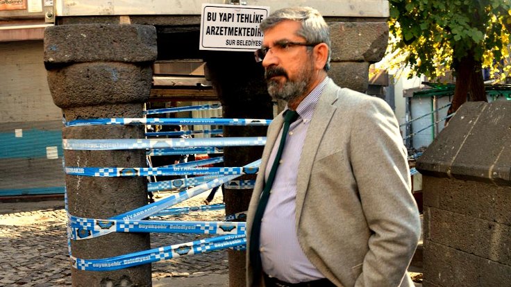 London investigators say Kurdish human rights lawyer killed by police bullet
