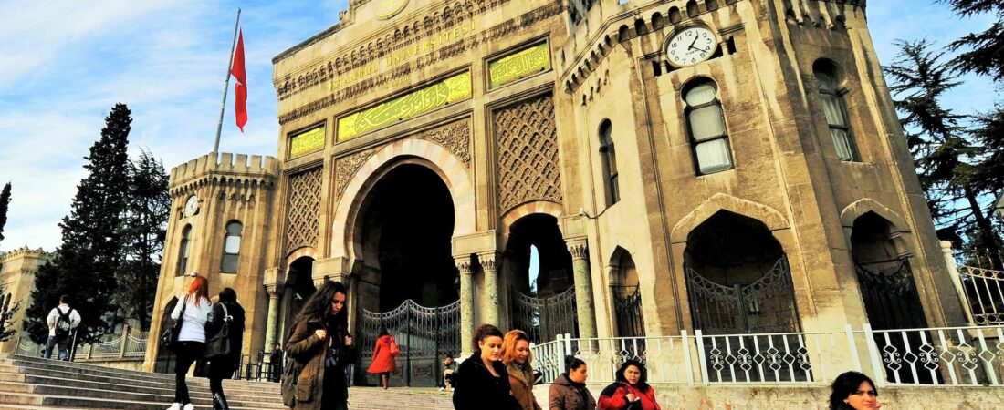 Türkiye’de Yüksek Öğretim dökülüyor: 1 milyon 155 bin üniversiteli eğitimini bırakmak zorunda kaldı