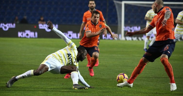 Son sözü Başakşehir söyledi: Turuncu-lacivertlilerin 2-1’lık üstünlüğüyle tamamlandı