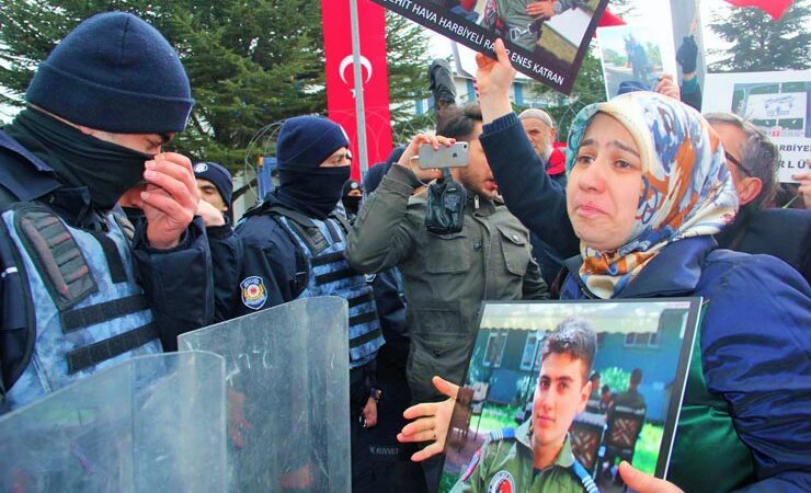 O anne konuştu: Ben üniformayı değil oğlumu istiyorum!