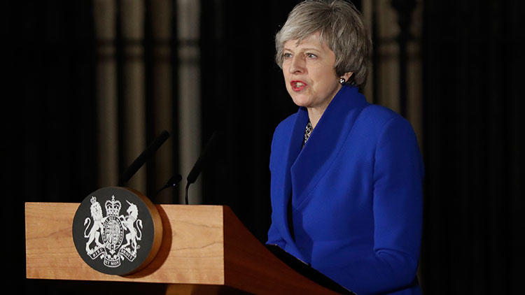 May’in başbakanlığı tehlikede: Britanya parlamentosundan Brexit’e ikinci ret