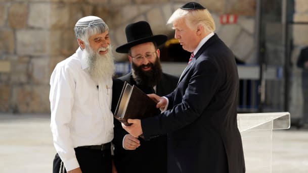 Trump: İsrail’in Golan Tepeleri’nde tam egemenliğini tanımanın zamanı geldi