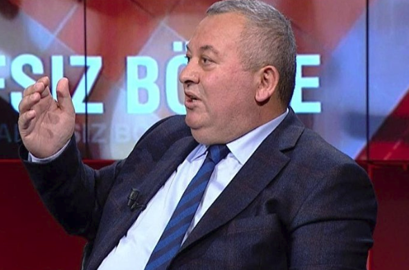 MHP’li Cemal Enginyurt Tanrı Dağları’nda uludu