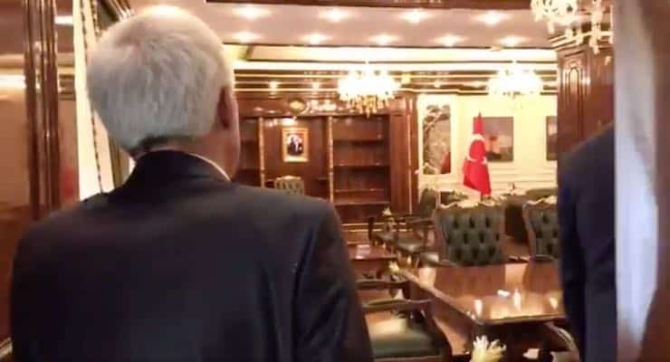 Kayyım döneminde belediye binasının tadilatına 2 milyon 127 bin lira ödenmiş
