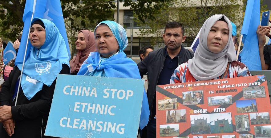 Melbourne’de Çin protesto edildi: Uygurlara yönelik soykırım politikalarını durdurun