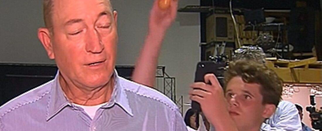 ‘Egg Boy’’ kendisi için toplanan 100 bin doları Christchurch mağdurlarına bağışladı