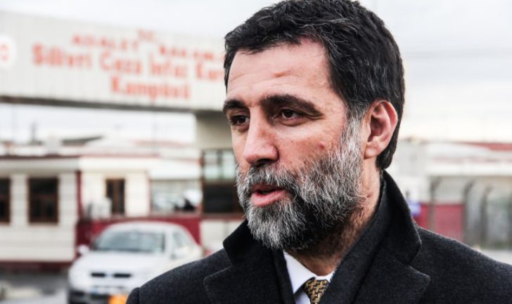Hakan Şükür, AKP’de yaşadıklarını anlattı: ‘Kral Hakan’ diye peşimden ayrılmayanlar…