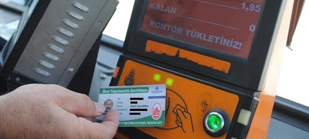 AKP, İmamoğlu’nun vaatlerine konarak Meclis’ten geçirdi: Öğrenci akbili 80’den 40 TL’ye, suya ise yüzde 40 indirim