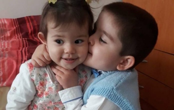 AKP’nin çocuk ve kadın zulmü devam ediyor: Mualla ve Orhan gözaltındaki annelerinin geri dönmesini bekliyor