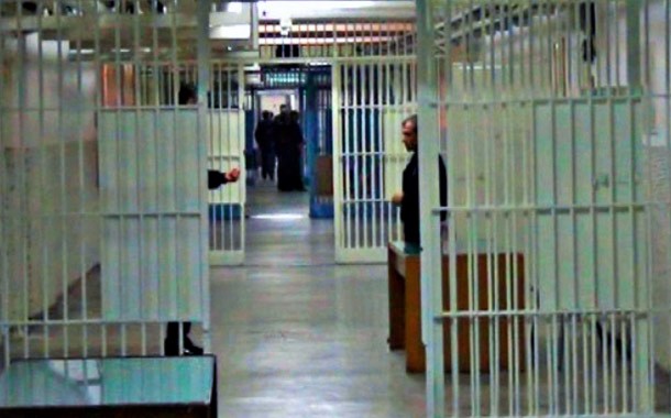 AKP’den ‘müjde’: Yeni cezaevleri için 11 bin personel alınacak