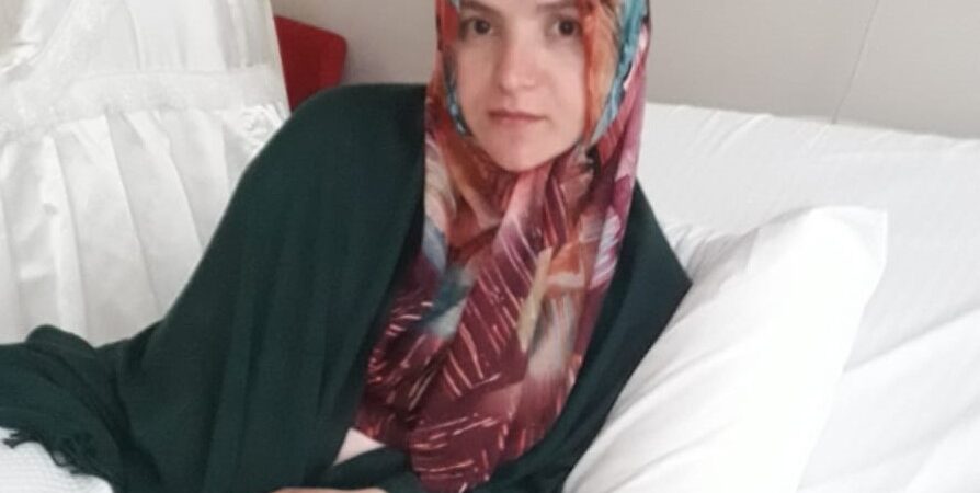 Yeni doğum yapan Emine Akdemir taburcu edilir edilmez adliyeye götürüldü