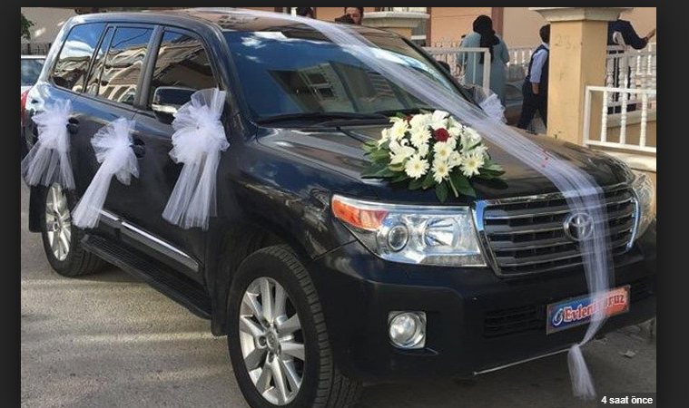 Melih Gökçek’in lüks cipi fakir vatandaşın düğün arabası oldu
