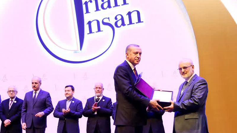 Hizmet Hareketi’ne ait yurt İlim Yayma Cemiyeti’ne peşkeş çekildi