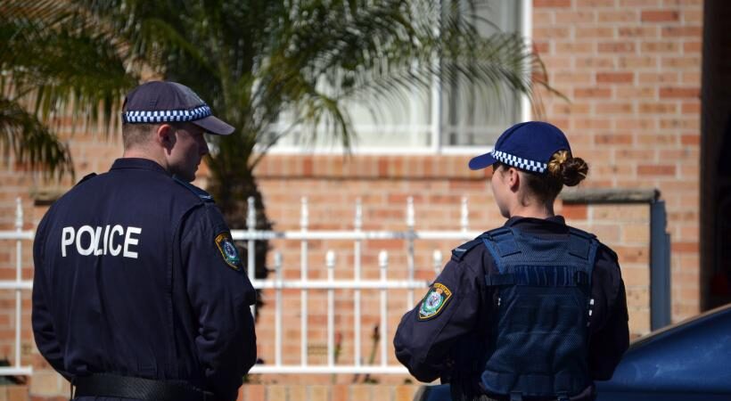 Polis son anda önledi: 3 DEAŞ militanı Sidney’de yapılan operasyonla yakalandı