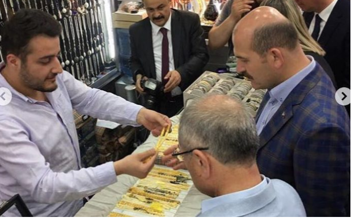 Kayyım Vali’nin dağıttığı 600 bin TL’lik hediyelerin belgeleri çıktı: Soylu ve diğer bakanlar bizzat seçmiş