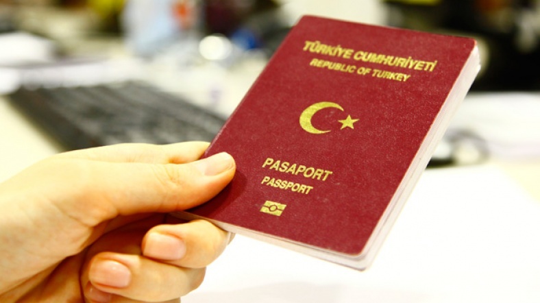 AYM’nin ‘eş durumundan pasaport engeline’ iptal kararı Eylül’de yürürlüğe giriyor