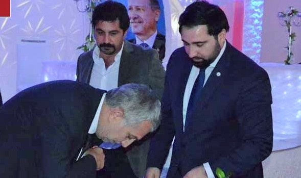 Almanya’da Türkiye kökenli politikacılar AKP’ye çalışmakla suçlanıyor