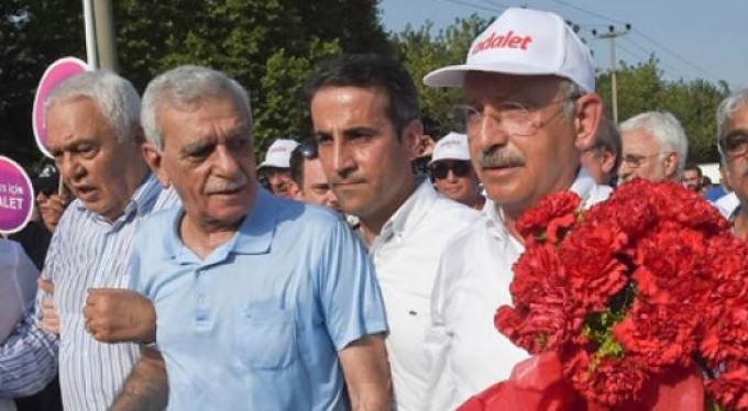 CHP’li Vekillerin kayyım çağırısı: CHP’ye sorumluluk düşüyor, sessiz kalmak doğru değil
