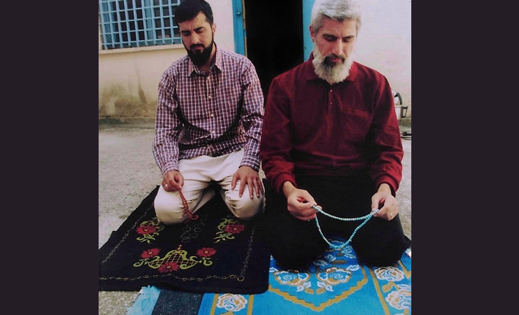 Cezaevindeki Alparslan Kuytul’dan yeni fotoğraflar