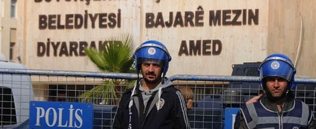 Yurtiçi ve Yurtdışından 184 aydın ortak açıklamaya imza attı: Kayyım kararını tanımıyoruz