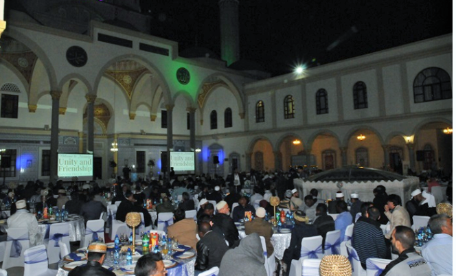 Nizamiye Külliyesi’nde kardeşlik yemeği: Güney Afrika Müslümanları, anlamlı program için biraraya geldi