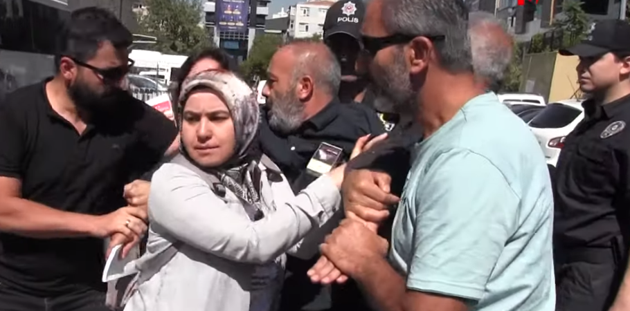 Polis, Harbiyeli Anneler’i yakalamak için otobüs durağına pusu attı
