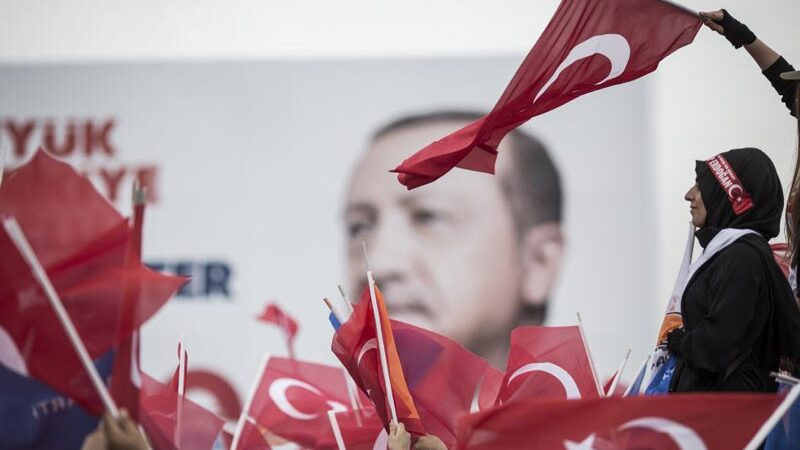 Erdoğan, vatandaştan tam 21 kat fazla maaş alıyor