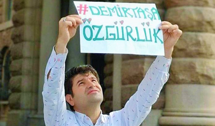Aslan: Selahattin Demirtaş gündemi belirliyor, iktidar savunmada bulunuyordu şimdi ise tam tersi oldu