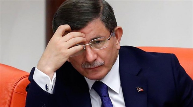 Demirtaş’tan Davutoğlu yorumu:Yapması gereken en anlamlı şey, geçmiş yıllar nedeniyle samimi bir özür