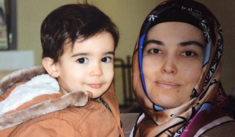 Çocuğun gözlerinden yaşlar geliyor : Bebeklerin bulunduğu Çorum Cezaevinde kalorifer yanmıyor