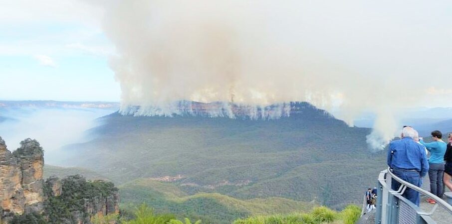 Sydney’in ciğerleri yanıyor: Dünya Mirası’ndaki Blue Mountains’a sıçradı