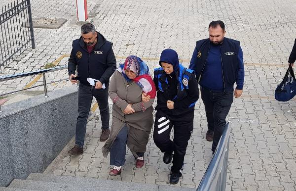 AKP’nin kadınlara yönelik cadı avı sürüyor: Haklarında ihbar kararı’ olan 27 kişiye daha gözaltı