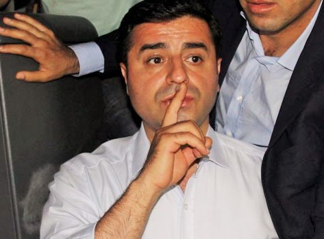 Demirtaş: Cizre’de 120 kişi yakılarak öldürüldü, AKP iktidarı bebekleri, çocukları öldürdü